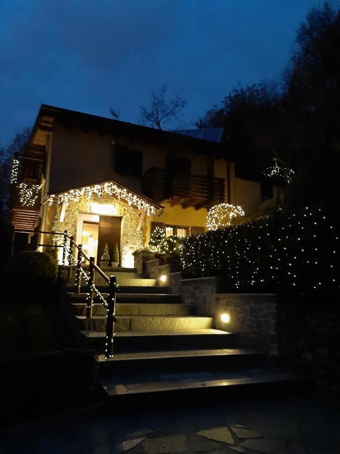 梅多拉戈Casa Amici Del Bosco住宿加早餐旅馆 外观 照片